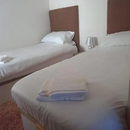 2 Bedroom Apartment. Orihuela. Apartment *